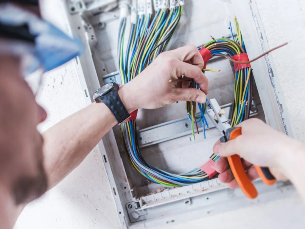 low voltage electrician
